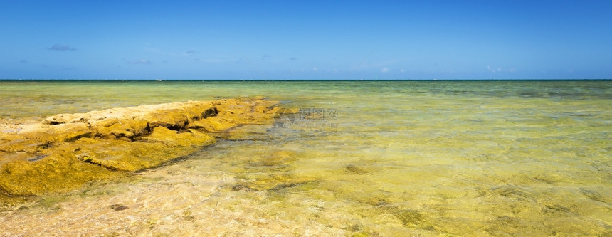 伊洛特DuckIsland对南太平洋新喀里多尼亚清净热带水域的展望太平洋内新喀里多尼亚辅助图片