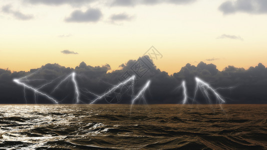 海上的闪电风暴图片