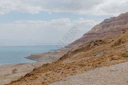 以色列沙漠景观死海以色列沙漠景观死海自然东景地平线高清图片素材