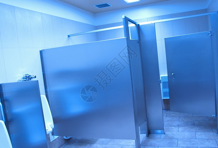 瓷公共洗手间时档蓝调内部的卫生图片