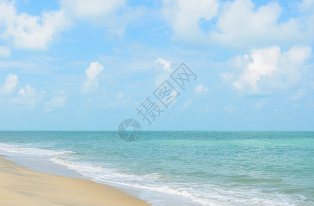 海景泰国热带滩和水云图片