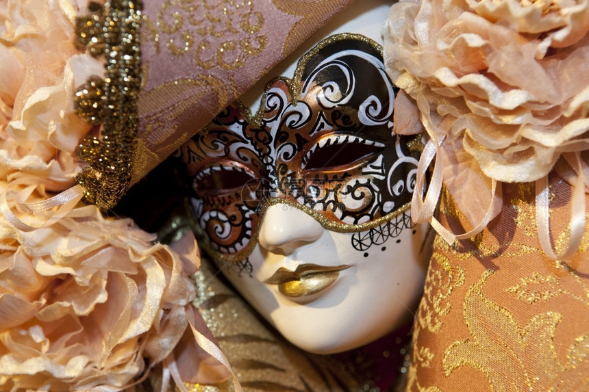 里亚托美丽的维尼斯嘉年华典型彩色面具旅游图片