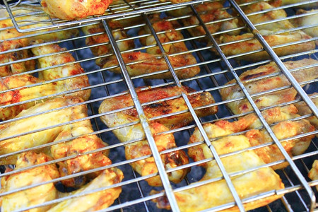 烤鸡肉烧火上煮的肉炒鸡小牛肯厨师图片