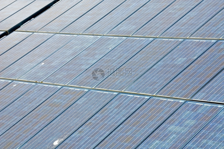 太阳能光伏电池板图片