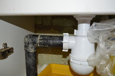 修理和保养的家用输油管道水工家庭无法忍受图片