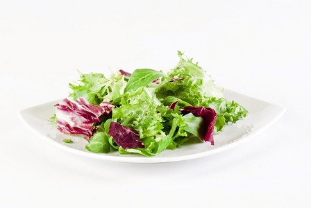 饮食白背景的红薯和甜菜生叶混合蔬卡路里图片