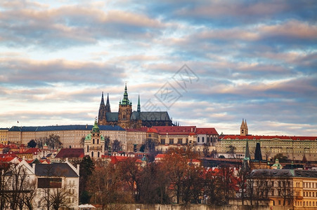 生命体征清晨捷克布拉格的概览208年9月1日首都波西米亚图片