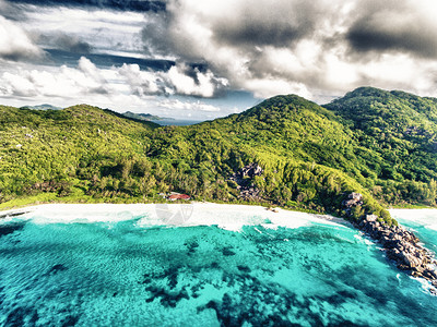 旅行塞舌尔群岛拉迪格的空中景观塞舌尔群岛拉迪格的空中景观浪漫热带图片