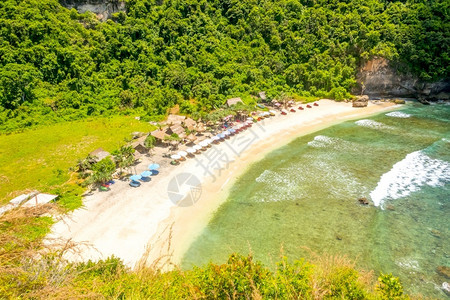 热带岛屿度假胜地海滩高清图片素材