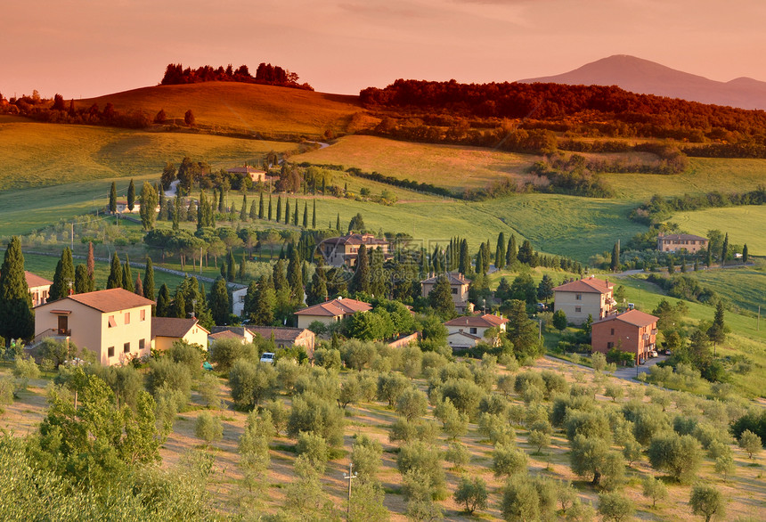 自然农场地意大利典型的托斯卡纳风景图片