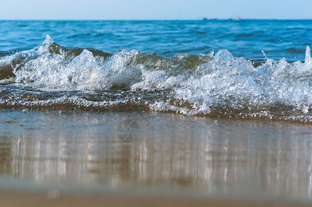 海浪浪花特写图片