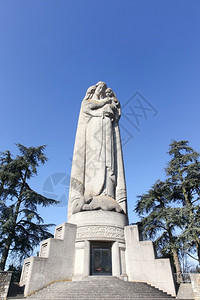 里尔大厦麦当娜和马斯里利尔的孩子在米里贝尔法国最高的宗教雕像钟琴图片