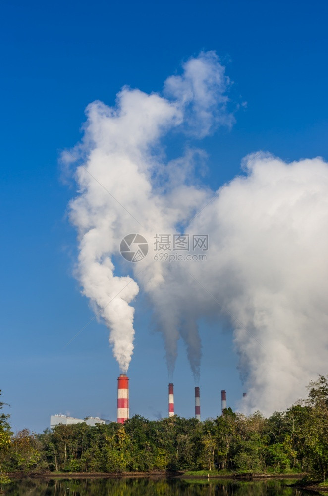 MaeMoh泰国兰邦Lampang煤炭发电厂蒸汽燃料抽烟图片