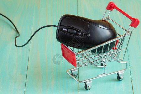 鼠标促销主图有电脑鼠标的购物车背景