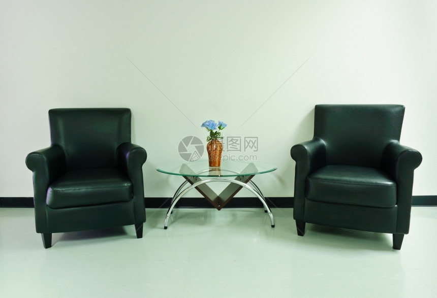 家具沙发配扶手椅的候诊室工作图片