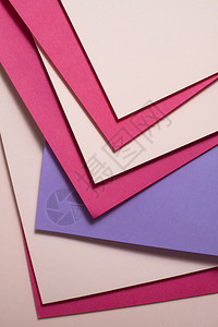 粉色的阴影曲线和紫纸质材料设计几何单色形状壁纸设计背景图片