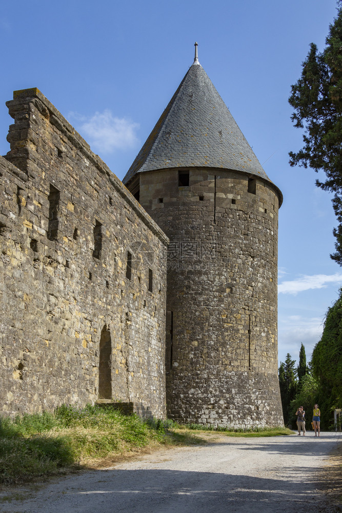 法语位于国西南部朗格多克鲁西永地区的中世纪堡垒和城墙市卡尔松于五世纪由西哥特人建立于1853年修复现为联合国教科文组织世界遗产曾图片