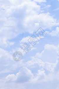 季节大气层云覆盖天空笼罩场景图片