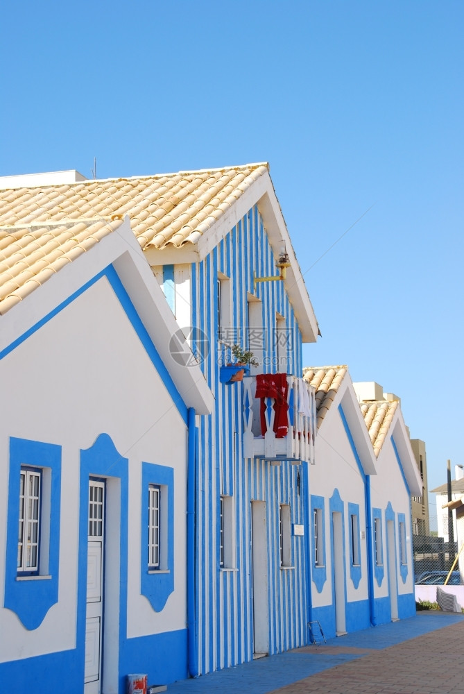 照片来自葡萄牙维埃拉的一栋美丽和传统的房子建造如画瓷砖图片