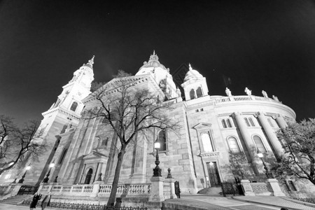 历史建造中央布达佩斯圣蒂芬大教堂夜总会图片