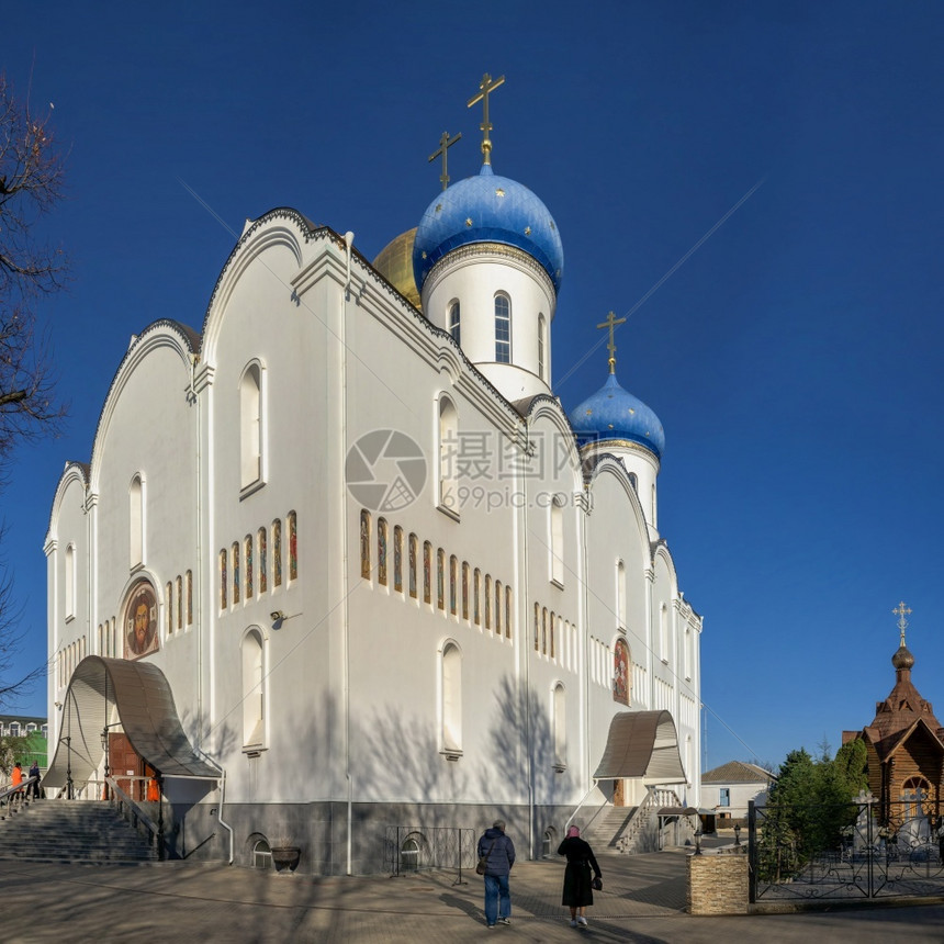 门户14乌克兰敖德萨210乌克兰敖德萨圣安睡修道院在阳光明媚的冬日乌克兰敖德萨的假设修道院海建造图片