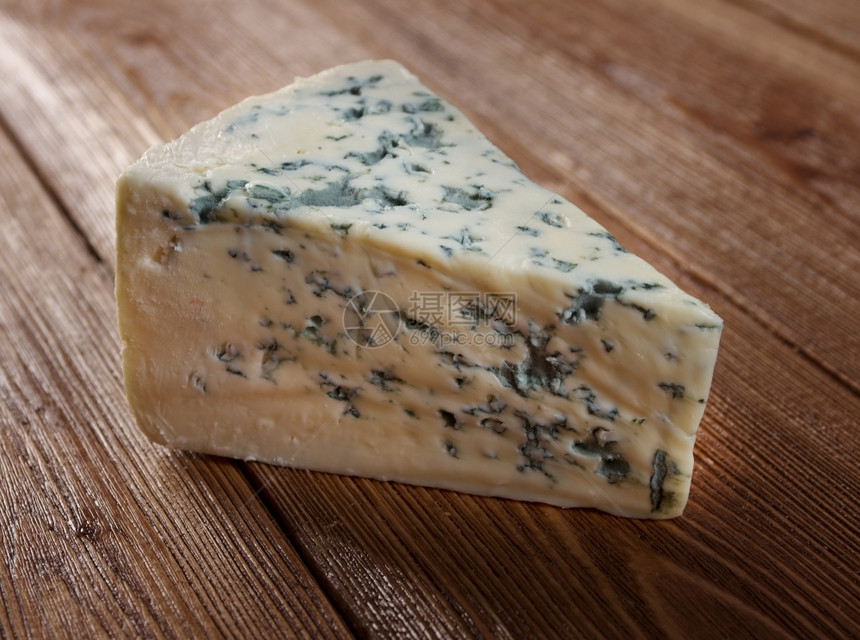 意大利蓝纹奶酪图片