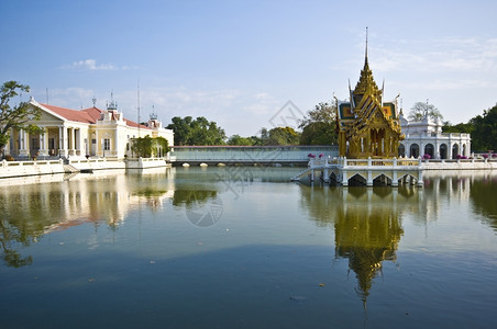 占皇宫一带的邦巴英皇宫家泰国古老的图片