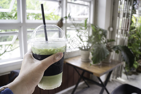 店铺冰奶绿茶饮料股票照片绿色环境图片