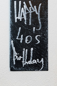 快乐的庆祝40周年概念手写文展数字灯箱图片