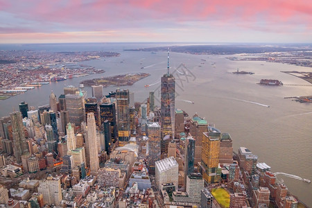 外部的新街道美国纽约市日落时曼哈顿天线的空中景象当代的高清图片素材