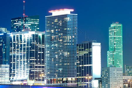 塔摩天大楼美国佛罗里达州迈阿密市下城天线公寓图片