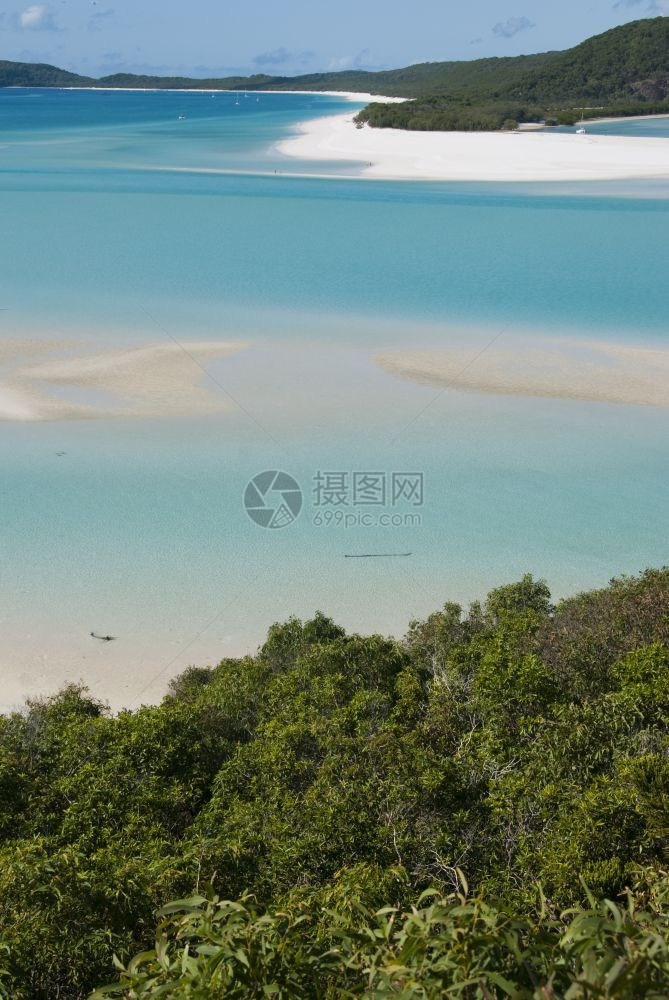 礁Whitsunday群岛白港海滩的景色令人惊艳艾尔利岛屿图片