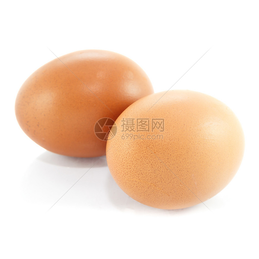 卡路里生活烹饪两个蛋在白色背景上分离图片