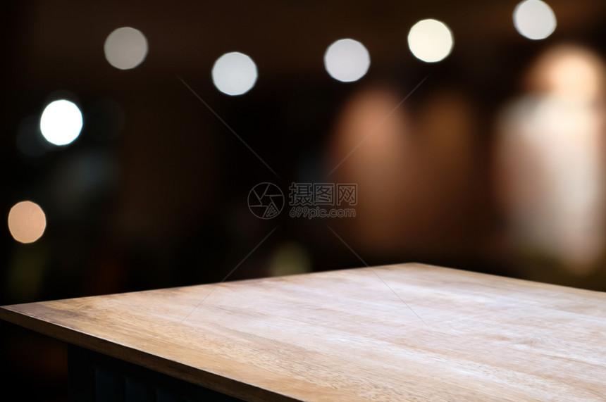 木制的散焦颜色模糊空木制表格餐饮背景食物图片