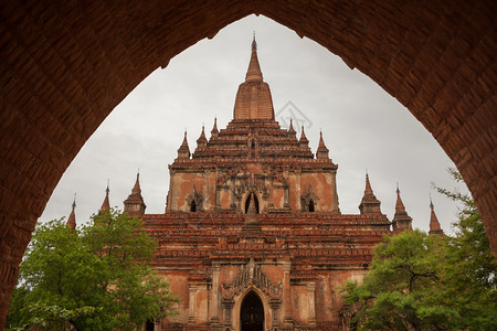 精神亚洲人日出缅甸巴甘曼德勒古代塔图片