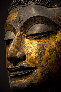 雕塑黑色背景的佛像Budha文化老的图片