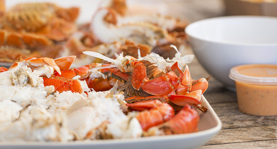 螃蟹海鲜大餐图片