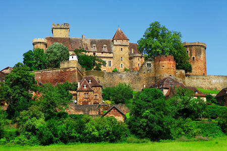 古老的结石法语国中世纪大城堡洛特省的卡斯勒诺布列努高清图片