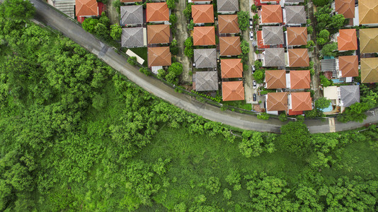 泰国植物天线在良好环境条件下对家乡村庄进行空中观察图片