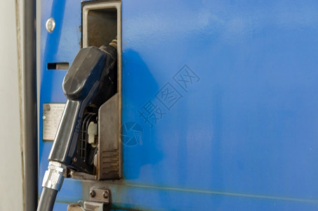 关闭加油站的喷嘴每天汽油乙醇图片