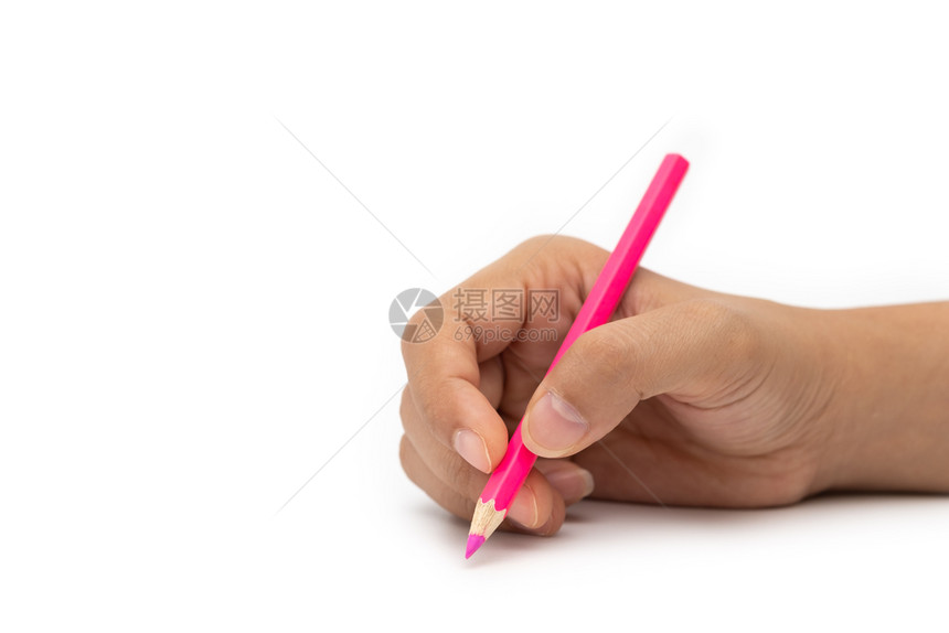 大学女手与彩色铅笔在白背景上被孤立人类粉色的图片