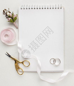 日记顶上视图空复制间笔记本环木制的白色图片