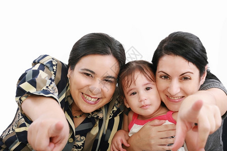 童年尖有两个女人在小孩面前指着东西女图片