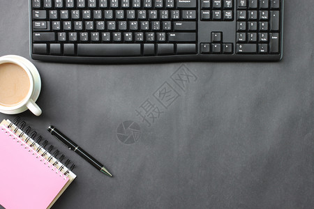 电脑键盘和笔记本图片