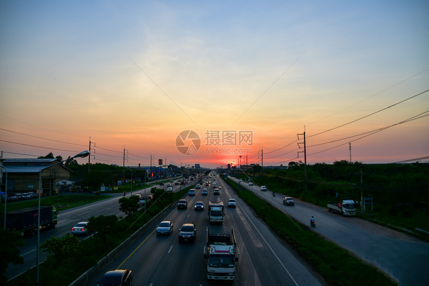 高速公路汽车运输辆驾驶行骑天空交通图片