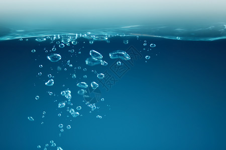 肥皂带有气泡的水背景海肥皂图片