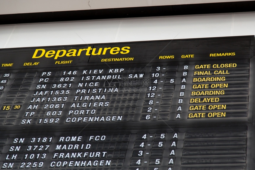 机场离境板终端机有飞行信息目的地广告牌旅行图片