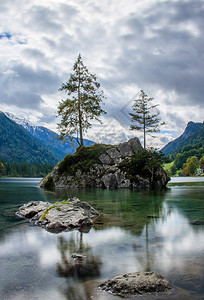 美丽的山川风景图片