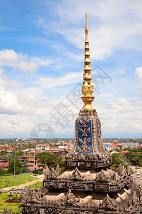 老挝首都万象从Patuxay纪念碑的老挝美丽之景蓝色的亚洲公园图片