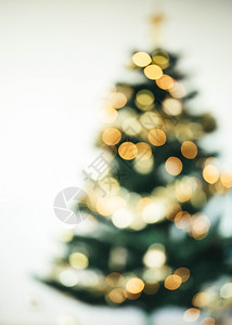 庆祝闪光带灯的模糊圣诞树装饰风格图片